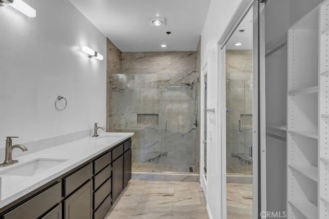 10 Salton, Irvine, CA 92602