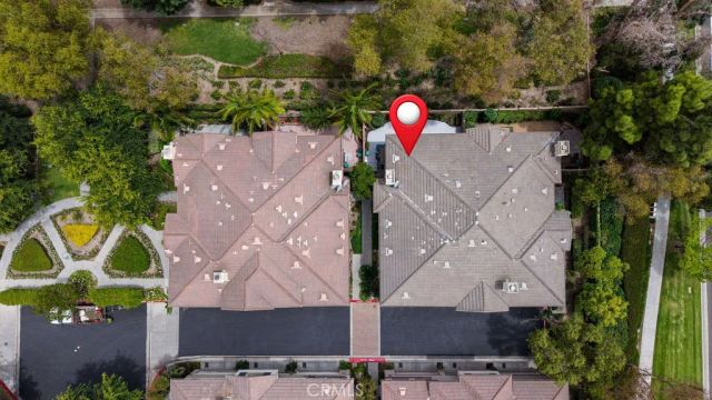 10 Salton, Irvine, CA 92602