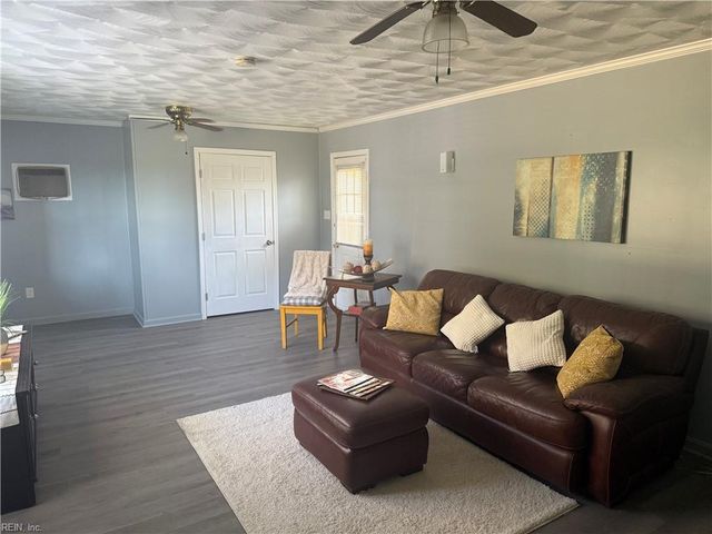 17063 Station LN, Cape Charles, VA 23310