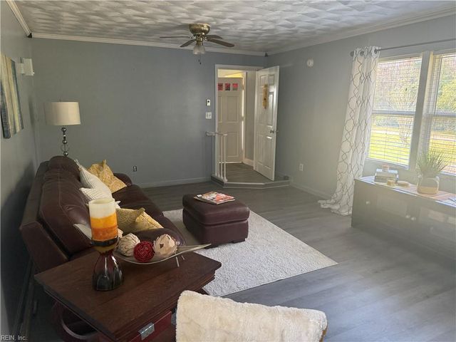 17063 Station LN, Cape Charles, VA 23310