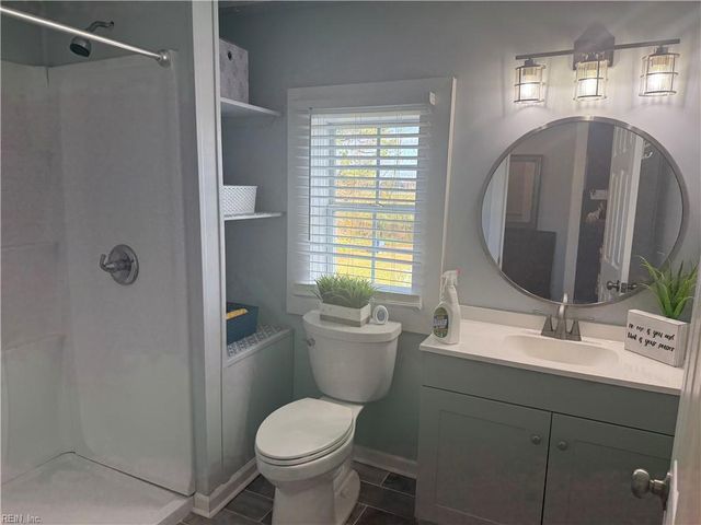 17063 Station LN, Cape Charles, VA 23310