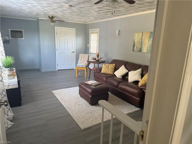 17063 Station LN, Cape Charles, VA 23310