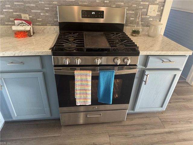 17063 Station LN, Cape Charles, VA 23310