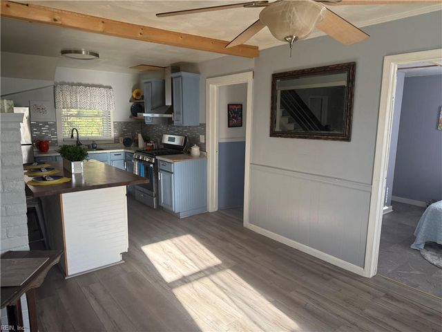 17063 Station LN, Cape Charles, VA 23310