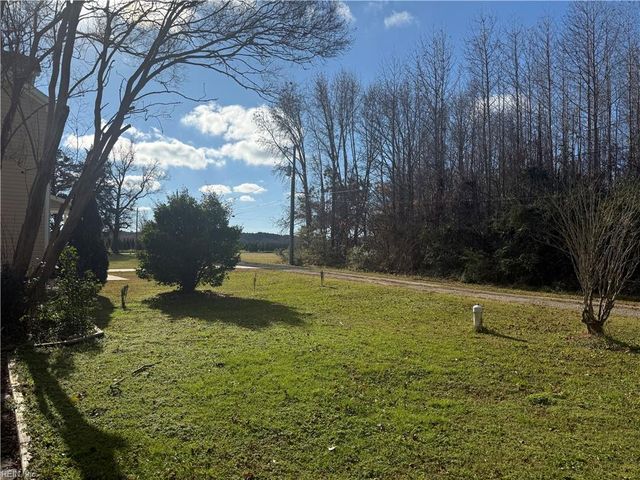 17063 Station LN, Cape Charles, VA 23310