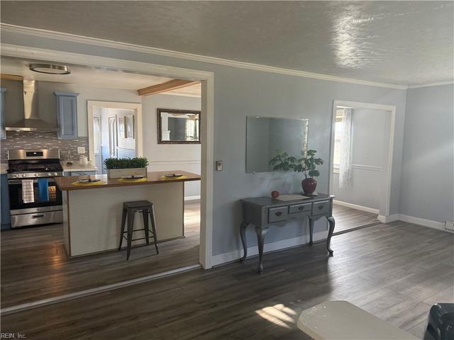 17063 Station LN, Cape Charles, VA 23310