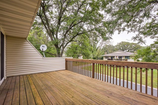 1778 Walnut Lane, Eagan, MN 55122