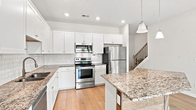 2610 Sherman Way, Columbia, TN 38401