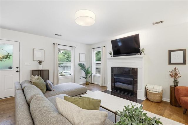 2636 Church Street NW, Atlanta, GA 30318