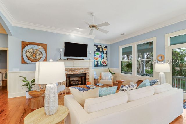 201 Jonesville Rd, Hilton Head Island, SC 29926