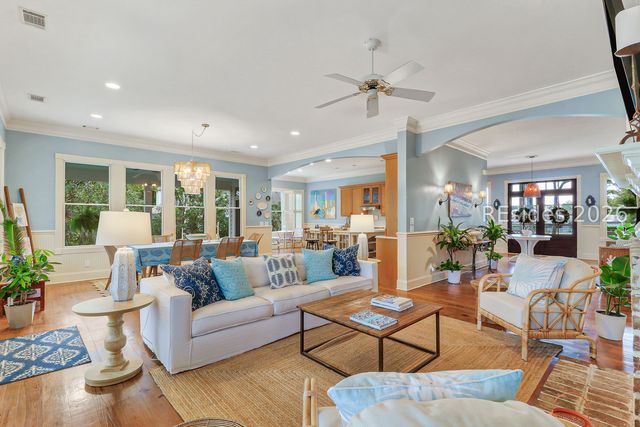 201 Jonesville Rd, Hilton Head Island, SC 29926