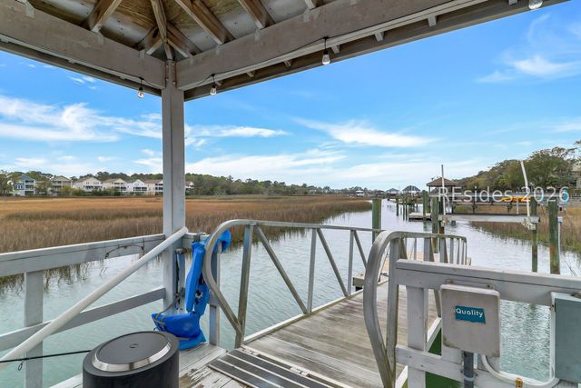 201 Jonesville Rd, Hilton Head Island, SC 29926