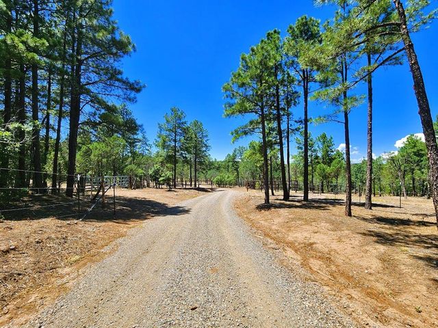 30 Verga Drive, Tijeras, NM 87059