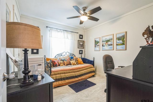 118 Piney Pt, Murchison, TX 75778