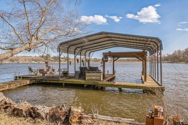 118 Piney Pt, Murchison, TX 75778