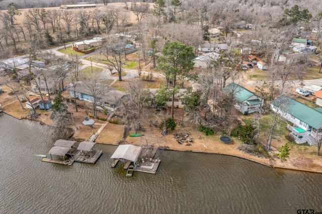 118 Piney Pt, Murchison, TX 75778