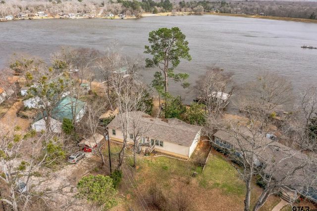 118 Piney Pt, Murchison, TX 75778