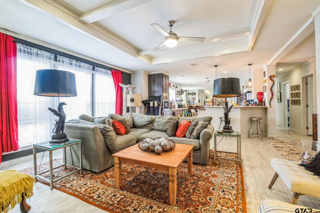 118 Piney Pt, Murchison, TX 75778