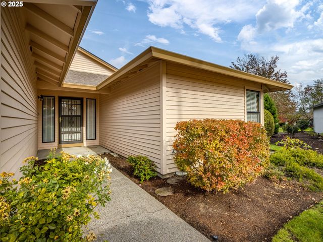2328 Ne 156TH Pl, Portland, OR 97230