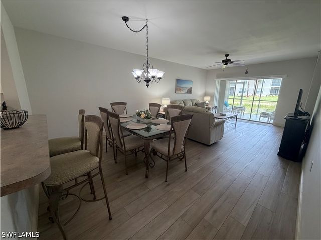 3009 Driftwood WAY 2803, Naples, FL 34109
