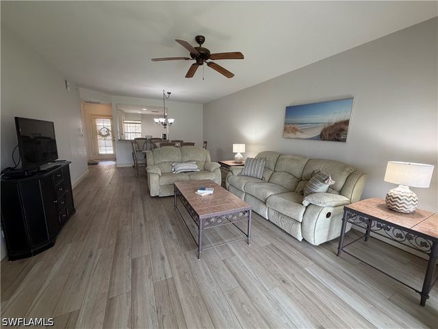 3009 Driftwood WAY 2803, Naples, FL 34109