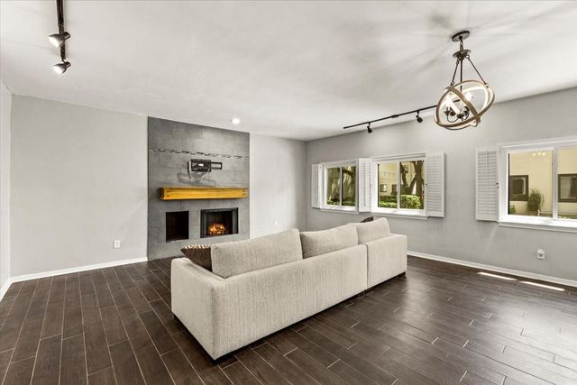 402 Tuam Street 7, Houston, TX 77006