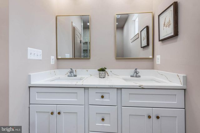 170 WINTERS LN, Catonsville, MD 21228