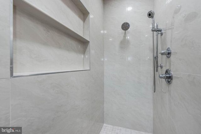170 WINTERS LN, Catonsville, MD 21228