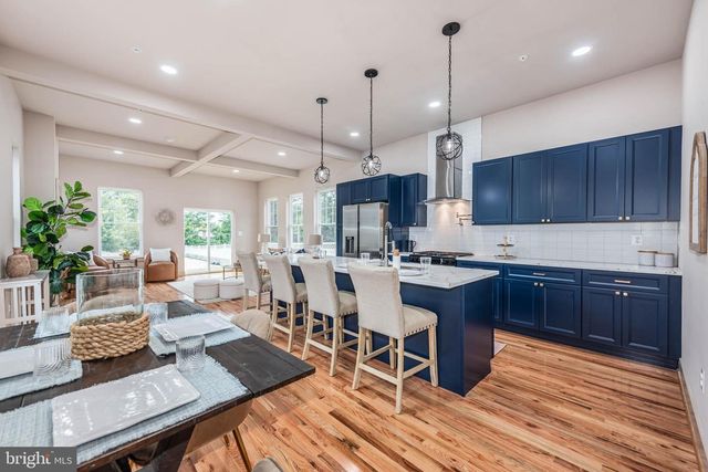 170 WINTERS LN, Catonsville, MD 21228