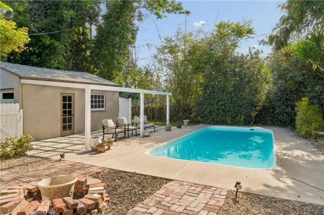 4719 Wortser, Sherman Oaks, CA 91423