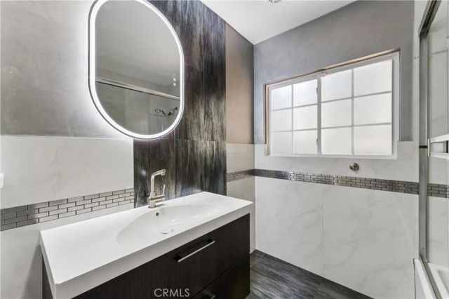 4719 Wortser, Sherman Oaks, CA 91423