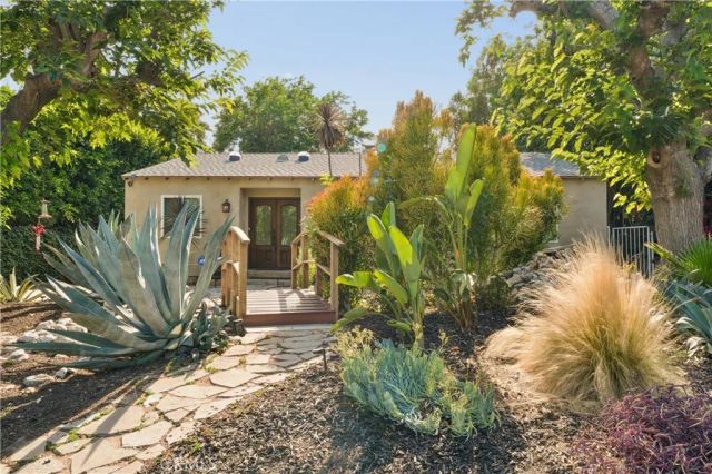 4719 Wortser, Sherman Oaks, CA 91423