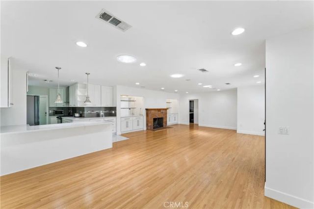 4719 Wortser, Sherman Oaks, CA 91423