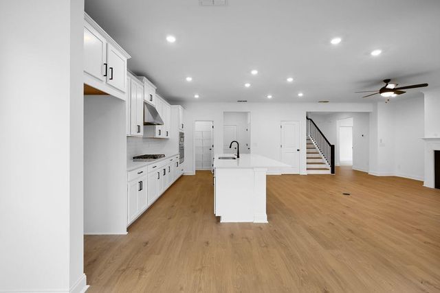 2311 Ellie Way, Kennesaw, GA 30152