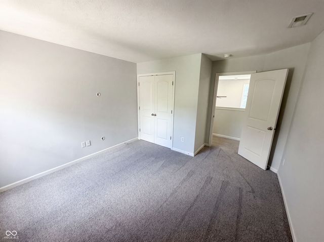 7212 Maple Bluff Place, Indianapolis, IN 46236