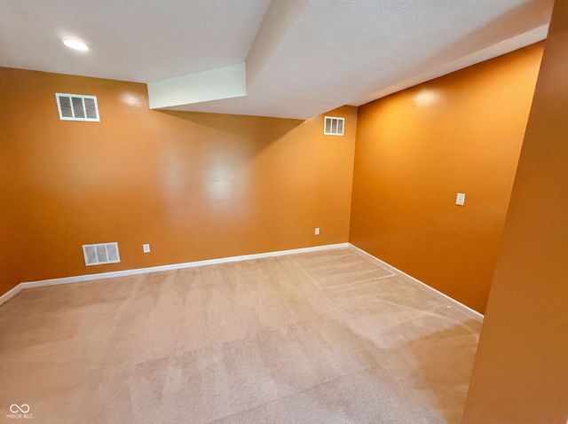 7212 Maple Bluff Place, Indianapolis, IN 46236