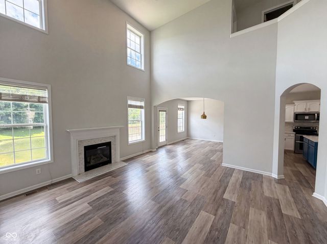 7212 Maple Bluff Place, Indianapolis, IN 46236