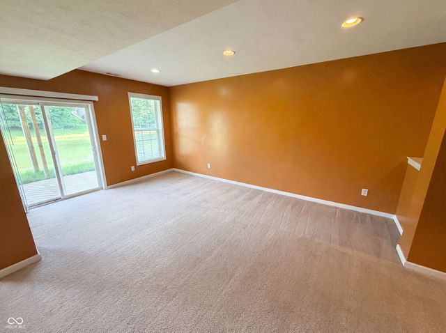 7212 Maple Bluff Place, Indianapolis, IN 46236