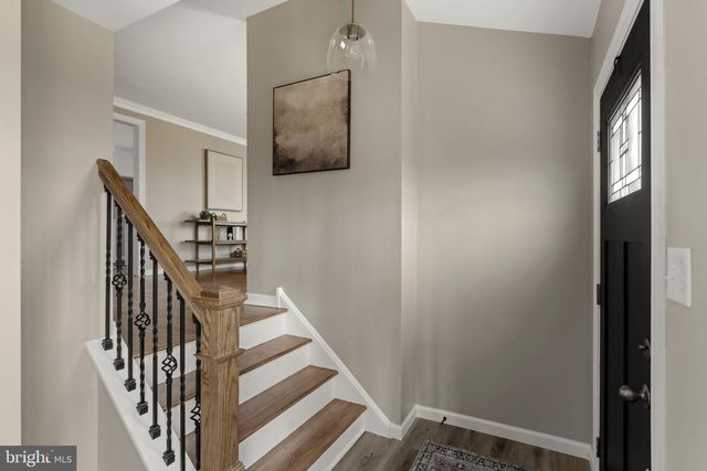 1760 FORGE MOUNTAIN DR, Phoenixville, PA 19460