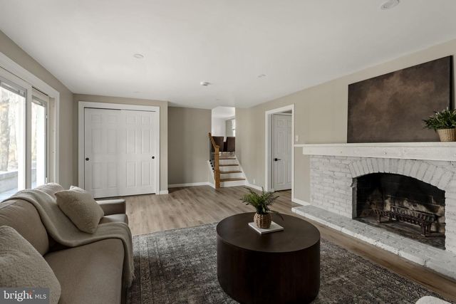 1760 FORGE MOUNTAIN DR, Phoenixville, PA 19460