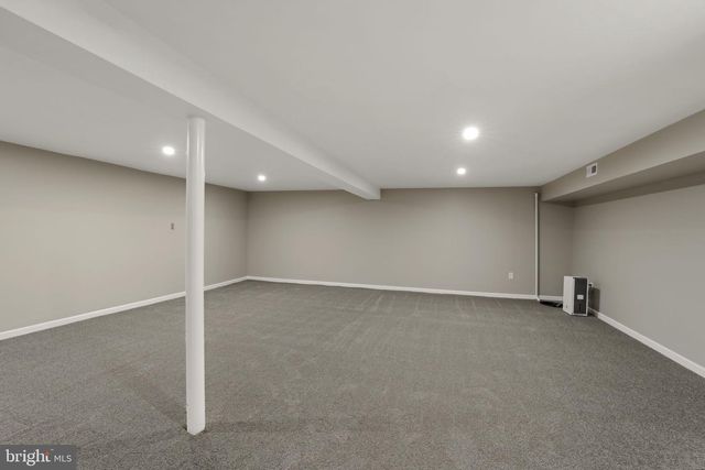 1760 FORGE MOUNTAIN DR, Phoenixville, PA 19460