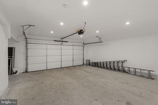 1760 FORGE MOUNTAIN DR, Phoenixville, PA 19460