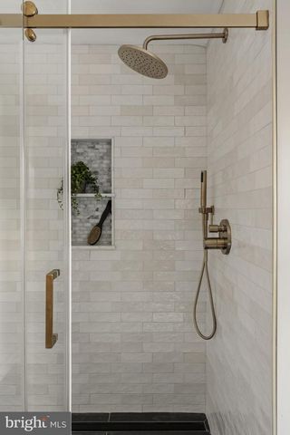 1760 FORGE MOUNTAIN DR, Phoenixville, PA 19460