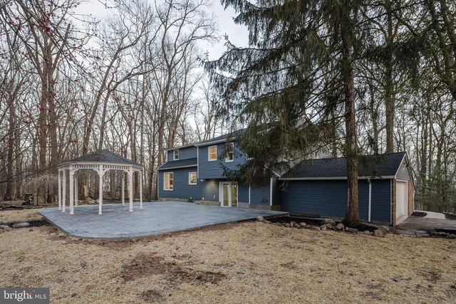 1760 FORGE MOUNTAIN DR, Phoenixville, PA 19460