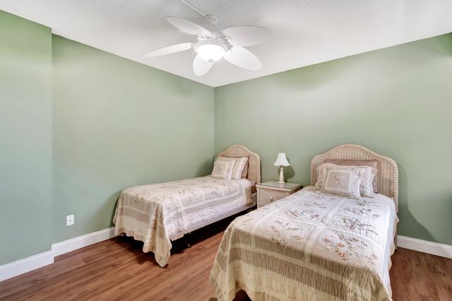 1915 Lavers Circle E-303, Delray Beach, FL 33444