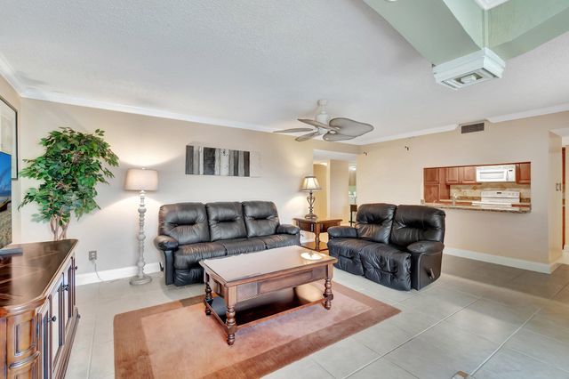1915 Lavers Circle E-303, Delray Beach, FL 33444