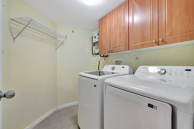 1915 Lavers Circle E-303, Delray Beach, FL 33444