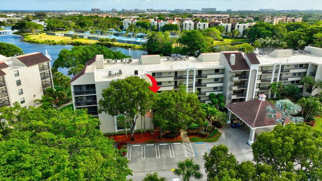 1915 Lavers Circle E-303, Delray Beach, FL 33444