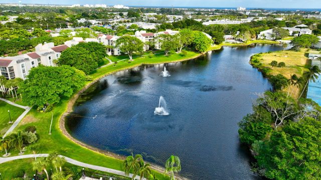 1915 Lavers Circle E-303, Delray Beach, FL 33444