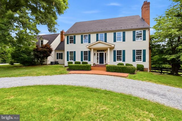 34294 BRIDGESTONE LN, Bluemont, VA 20135